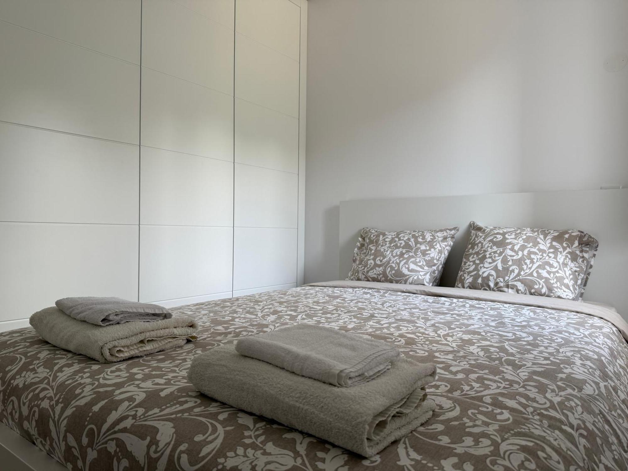 Ribeirinho - 4 Bedrooms Holiday home